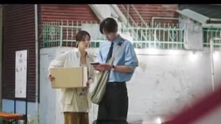 She just got lucky with the love at first sight as his man got single