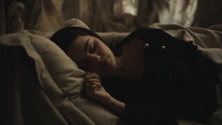 Selena Gomez_ benny blanco - Younger And Hotter Than Me (Official Music Video)(720P_HD).mp4