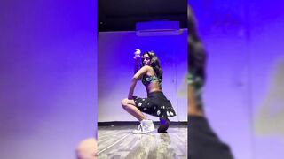 Indian Girl Pragati Ghosh Dance