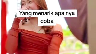 Tebak warna celana dalam