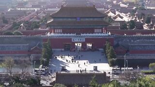 Workers restore relics in China's Forbidden City with a mix of science and tradition.