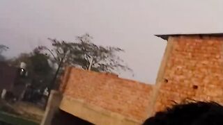 Yaar_Badal_Na_Jana_Mausam_ki_tarahl#song_#shortsfeed#love_#bollywood_#shortsfeed_#shorts_#viralshort(720p).mp4
