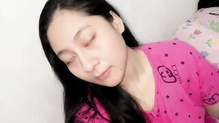 Mau tidur malah sange