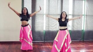 Indian Girl Anisha Kay Dance