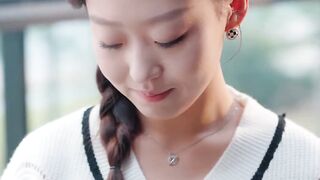 This woman turns out to be the heiress of a very rich family
