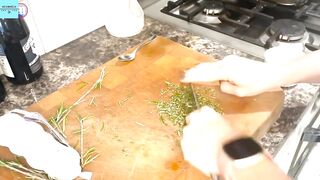 Is Brooklyn Beckham's roast beef recipe worth it
