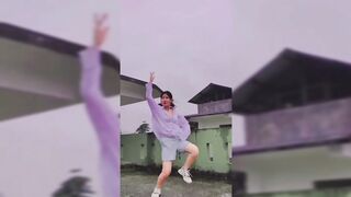 Indian Girl Nabby Gyadi Dance