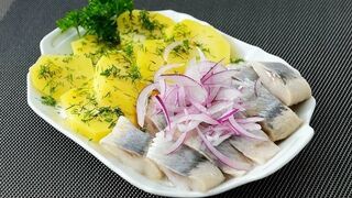 Potatoes with herring