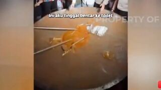 Siapa yang harus di persalahkan