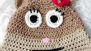 Crochet Sandy cheek hat