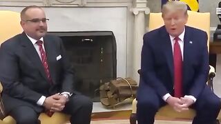 "تمتلكون 700 مليار دولار، وهذا كثير عليكم".
