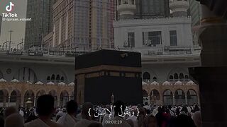 Vedios not mine;Beautiful recitation of Quran
