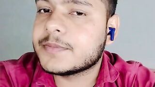 Tumpe_marte_hai_#bollywood_#music_#song_#hindisong_#shorts_#shorts(720p).mp4