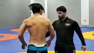 BOXING VS WRESTLING