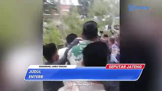 Tragedi pohon beringin tumbang timpa jemaah salat salat salat Ied di Pemalang
