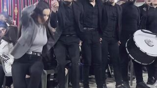 _ الله اكبر على اخطر حركات بل عالم ام الجود للفن والجد.mp4