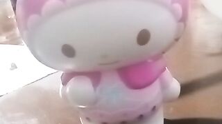 Boneka lucu bisa dipencet-pencet