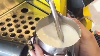 Coffe latte coffe latte viral press play