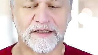 لا يخبروكم بهذا