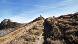 Meet Cross in the hill