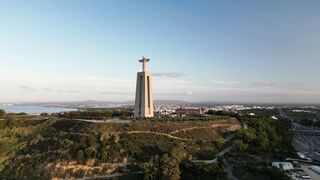 Jesus' Statue in the City 2
