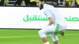 شاهد الفديو الذي يبحت عنه كل الجزائري
