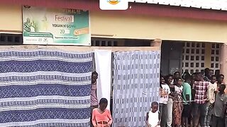 Mes reins sont sec admirons ensemble les enfants de Yopougon