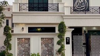 Front elevation house