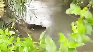 Mancing saat hujan