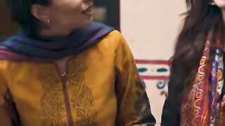 Pizza Kiya Hota Hai Jee.mp4