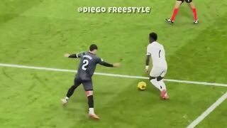 Vinicius junior skills