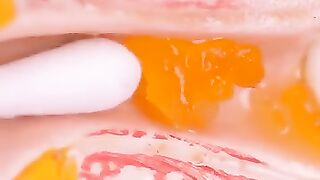 A simple and effectiv ear wax cleaning hack