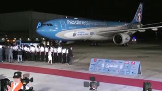 The whole city arrived at the airport, how was the reception of the team and Lionel Messi in Argentina