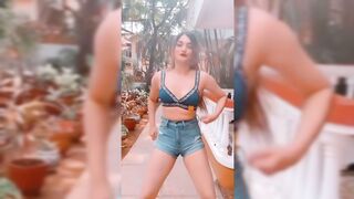 Indian Girl Juhi Pimple Dance