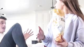 #scareprank #scarecam #scaring #prankvideos #pranks #funny