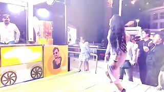 Hintli_Kızdan_Muhteşem_Şov turki video and music