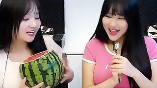 IQ370????의 수박 먹기