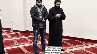 Joining Imam in Prayer...If you are a muslim you must Watch this