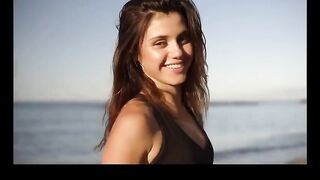 15 Signs She Really Likes You