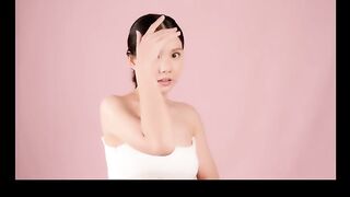 How to Make ANY Girl Fall in Love with You FAST