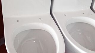 English Commodes With 2 piece Push Button