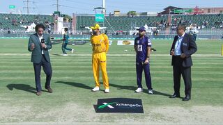 Toss - Peshawar Zalmi vs Quetta Gladiators - Match 2 - HBL PSL X - M2M1A