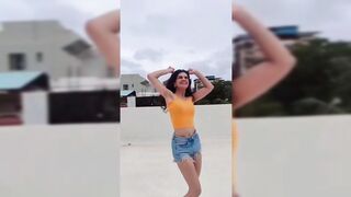Indian Girl Vidhi Bhatia Dance