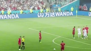 RONALDO FREE KICK AGAINST SPAIN