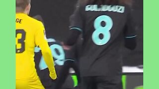 Kiper udah pasrah… ????????