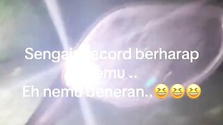 trending 1 hantu