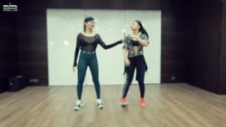 Indian Girl Dhanashree Verma Dance