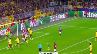 CUPLIKAN PERTANDINGAN DORTMUND VS BARCELONA