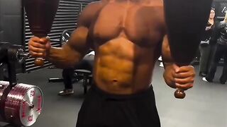 Weak bodybuilders