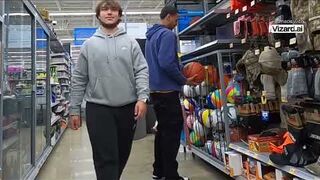 WET FART PRANK IN SUPER MARKET FUNNY VIDEO ????????????